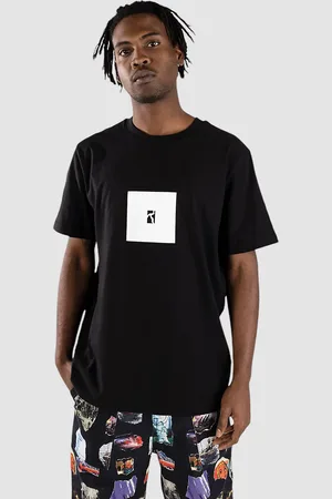 Poetic Collective Box T-paita