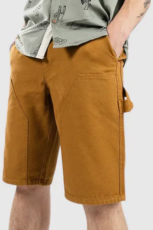 Kazane Arbeite Shortsit