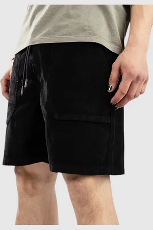 Kazane Bouchet Shortsit