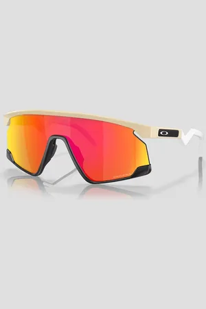 Oakley BXTR Matte Desert Tan Aurinkolasit