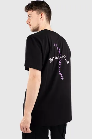 Poetic Collective Cross T-paita
