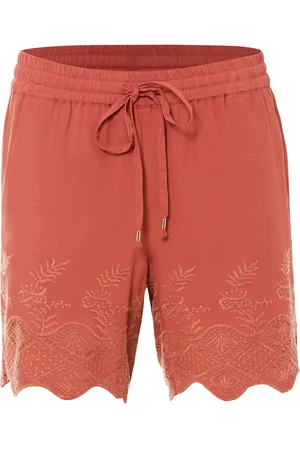 bonprix Pitsisomisteiset shortsit