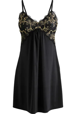 bonprix Yömekko Lurex-kirjailulla