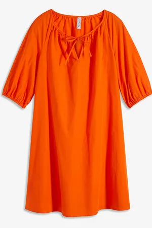bonprix Mekko nyöreillä, puolipituiset hihat