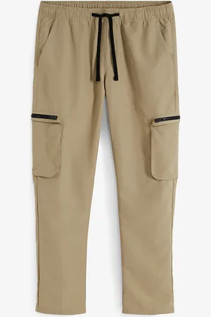 bonprix Regular fit -reisitaskuhousut kierrätetystä polyesteristä, straight