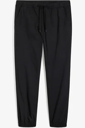 bonprix Joustavat, joustovyötäröiset Loose Fit -chinohousut, Straight