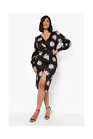 Boohoo Plus Floral Twist Front Dress