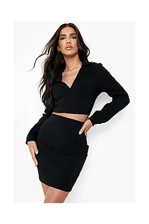 Boohoo Woven Stretch Corset Plunge Crop & Mini Skirt