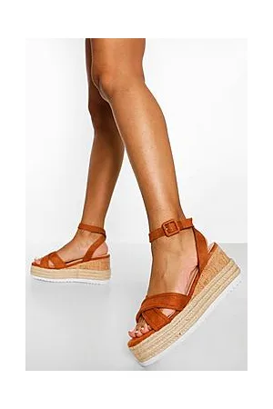 Boohoo Padded Crossover Wedge