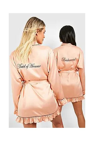Boohoo Premium Maid Of Honour Embroidery Frill Robe