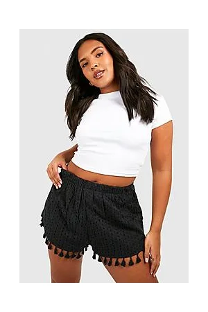 Boohoo Plus Broderie Tassel Hem Shorts