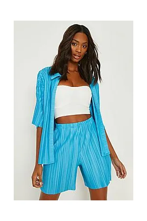 Boohoo Matte Plisse Relaxed Fit Shorts