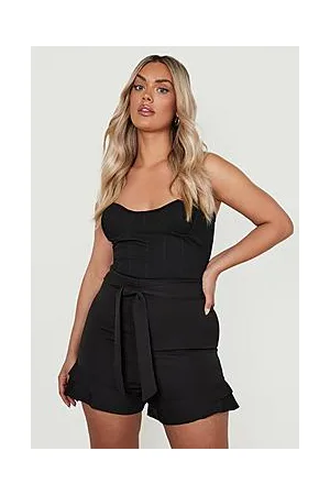 Boohoo Plus Woven Tailored Frill Hem Belted Shorts
