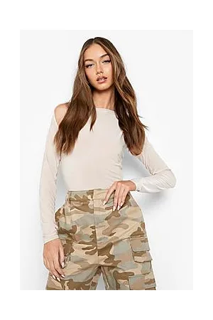 Boohoo Cut Out Shoulder Detail Bodysuit