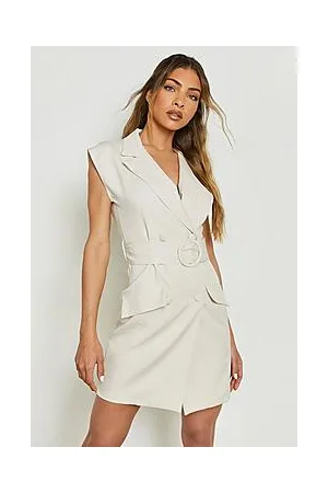 Boohoo Sleeveless Belted Tailored Blazer Dress
