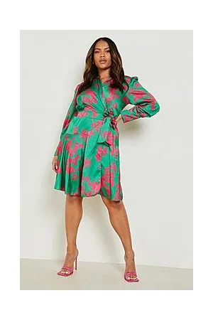 Boohoo Plus Satin Floral Print Wrap Skater Dress