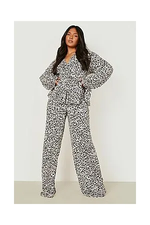 Boohoo Plus Leopard Plisse Wide Leg Trousers