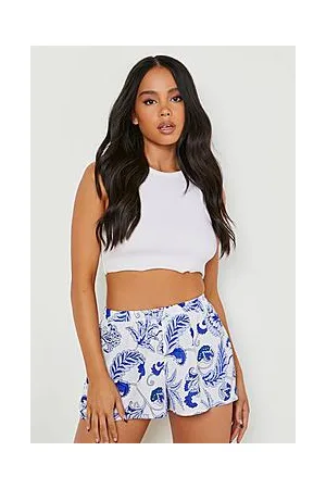 Boohoo Petite Woven Printed Shorts