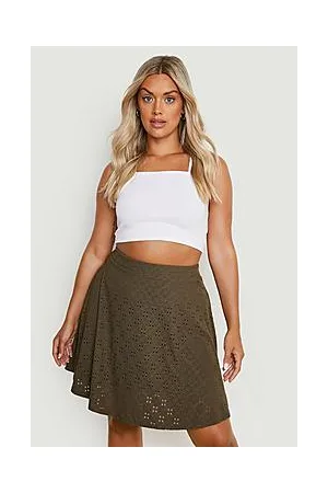 Boohoo Plus Jersey Broderie Skater Skirt