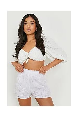 Boohoo Petite Broderie Elasticated Waist Short