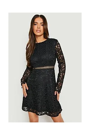 Boohoo Boutique Crochet Lace Skater Dress