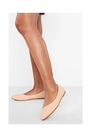Boohoo Pointed Toe Quilted Ballet Flats