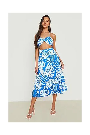 Boohoo Knot Front Bralette & Pleated Midi Skirt
