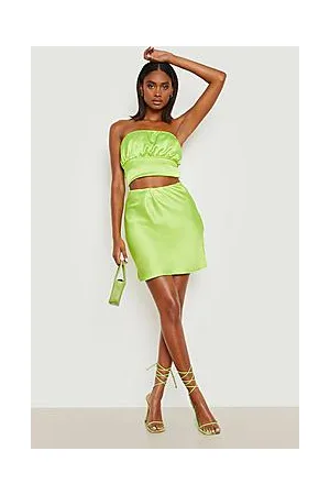 Boohoo Bandeau Tie Back Crop Top