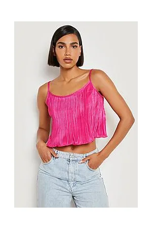 Boohoo Plisse Strappy Crop Cami
