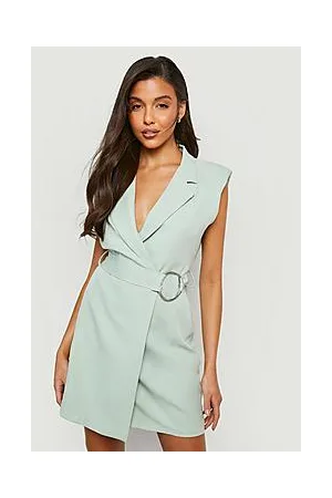 Boohoo Sleeveless Ring Detail Blazer Dress