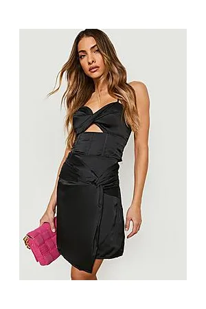 Boohoo Satin Tie Front Skort