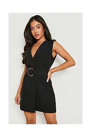 Boohoo Petite Sleeveless Ring Detail Blazer Dress