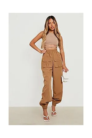 Boohoo Petite Woven Pocket Detail Cargo Trouser