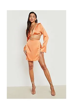 Boohoo Satin Tie Crop & Wrap Mini Skirt