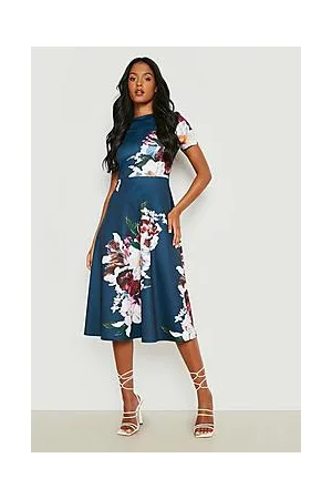 Boohoo Tall Floral Pleat Detail Midi Skater Dress