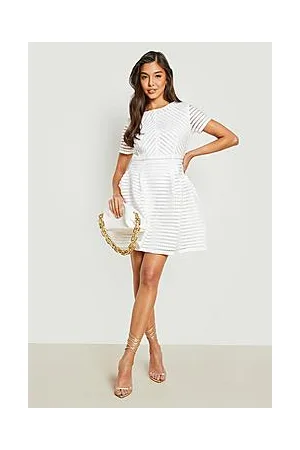 Boohoo Boutique Full Skirted Prom Mini Skater Dress