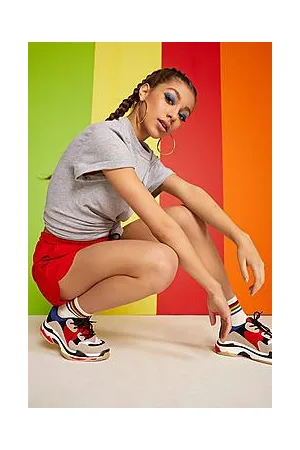 Boohoo Woman Rainbow Slogan T-Shirt