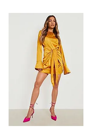 Boohoo Satin Tie Front Shift Dress