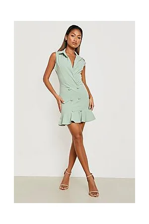 Boohoo Sleeveless Double Button Frill Blazer Dress