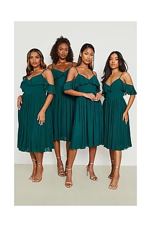 Boohoo Plus Cold Shoulder Bridesmaid Dress
