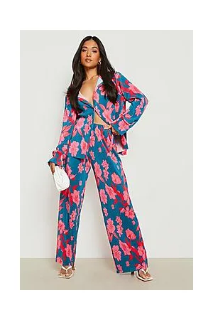 Boohoo Petite Bright Floral Plisse Trouser