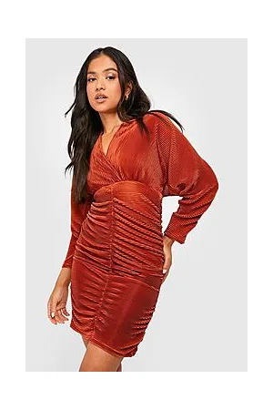 Boohoo Petite Plisse Tie Back Ruched Bum Mini Dress