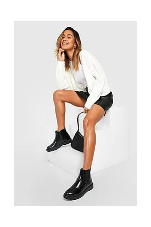 Boohoo Tab Detail Flat Chelsea Boots