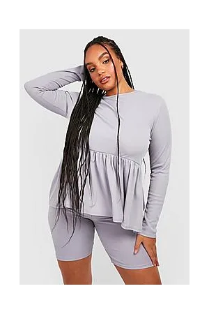 Boohoo Plus Long Sleeve Smock Top And Cycling Shorts