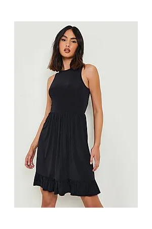 Boohoo Basic Sleeveless Drop Hem Smock Dress