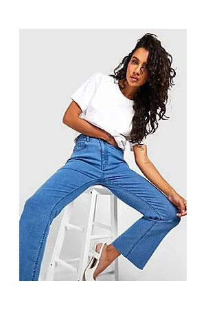 Boohoo High Waisted Kick Flared Jeans