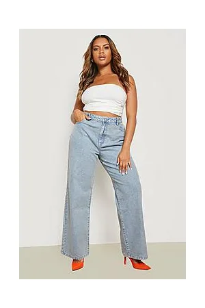 Boohoo Plus Relaxed Boyfriend Jeans
