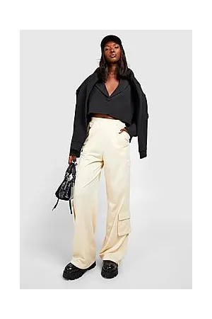 Boohoo Multi Pocket Straight Leg Cargo Jogger
