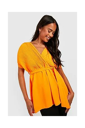 Boohoo Petite Plisse Belted Wrap Top