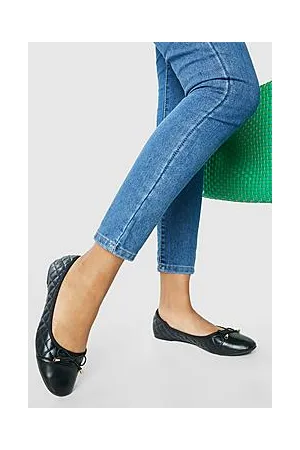 Boohoo Quilted Bow Ballet Flats